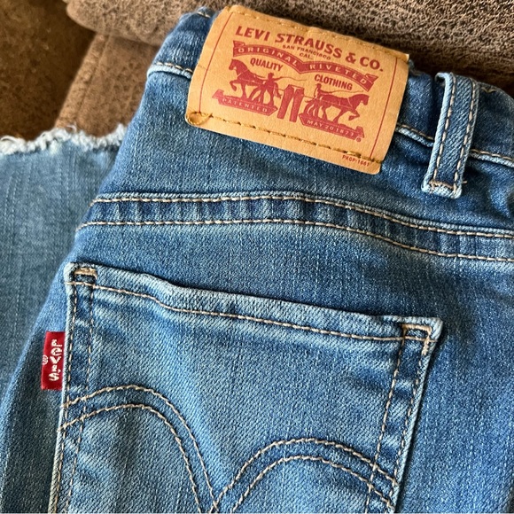 Levi’s Super Skinny Jeans - Picture 14 of 16